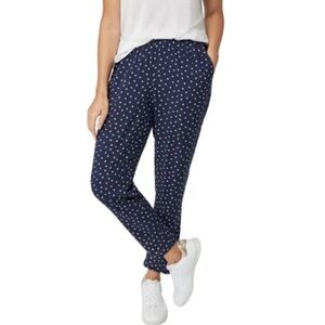 Old Navy women’s mid-rise pull on pants with White Pattern